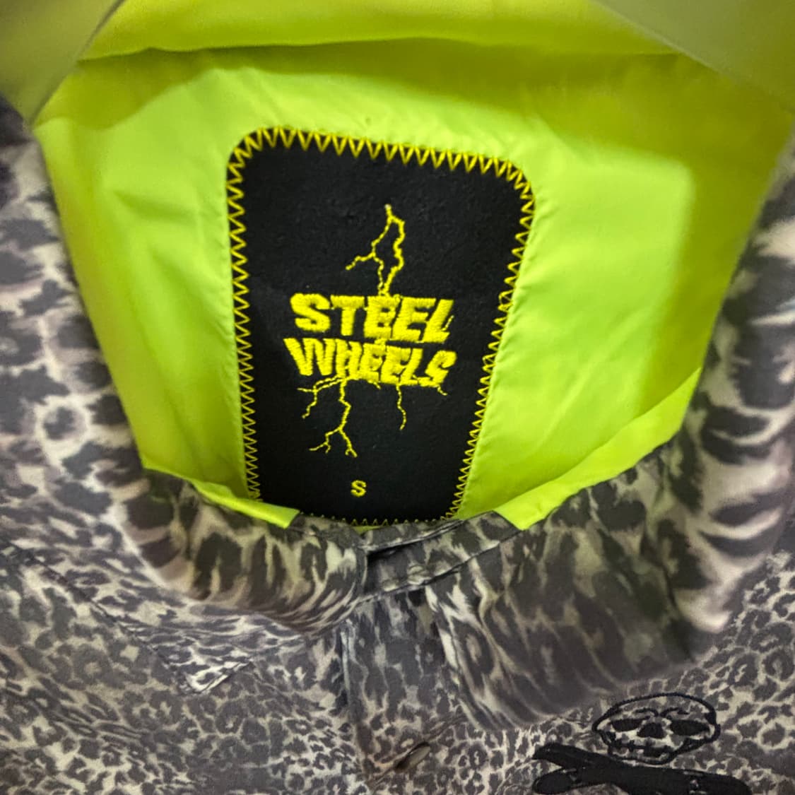 스틸 휠즈 레오파드 코치 자켓 상품이미지3