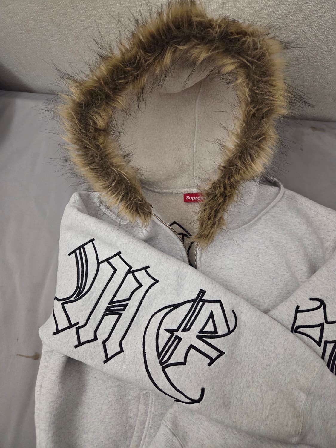 슈프림 포우 퍼 후드집업 상품이미지5