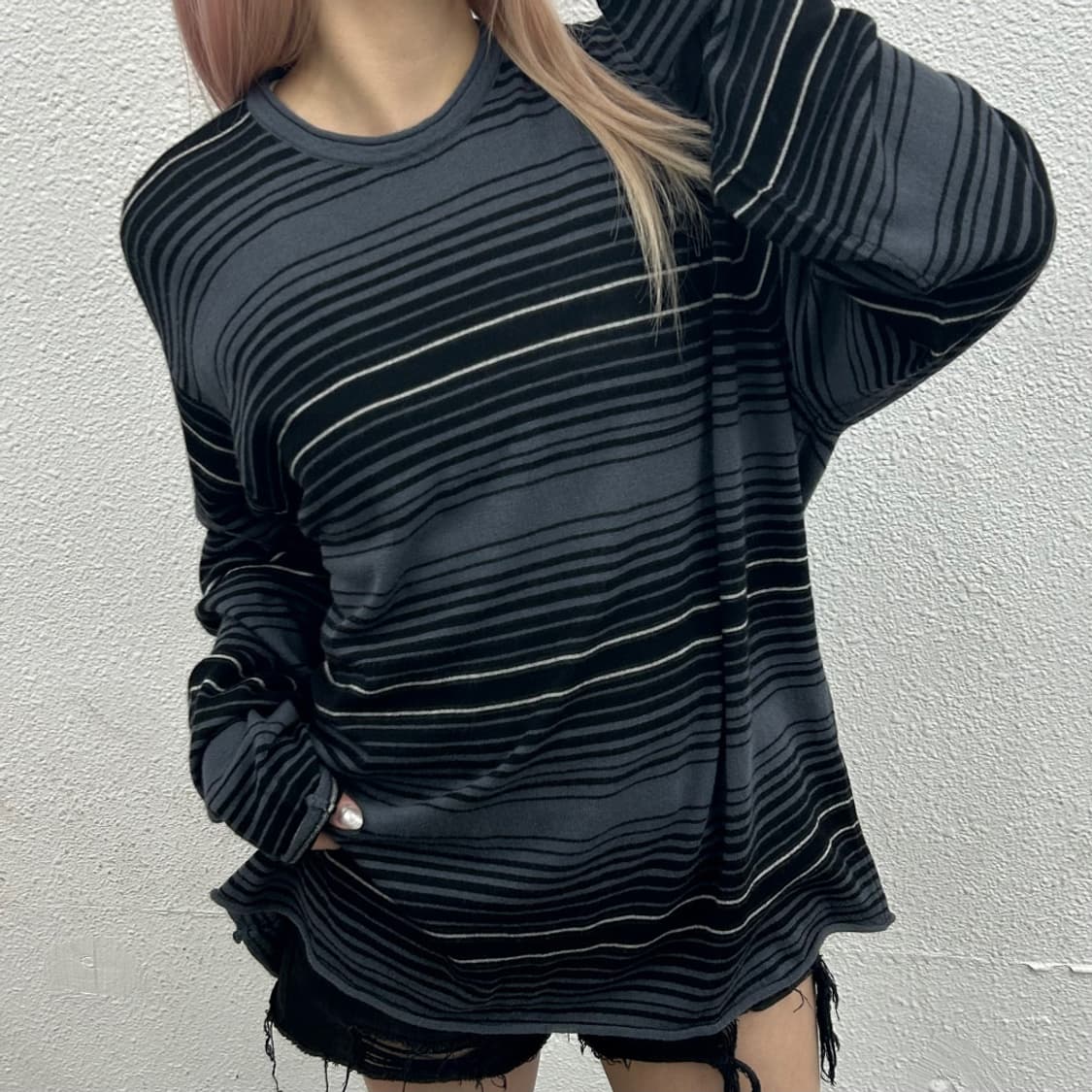 스투시 단가라 차콜 롱슬리브 L 상품이미지1