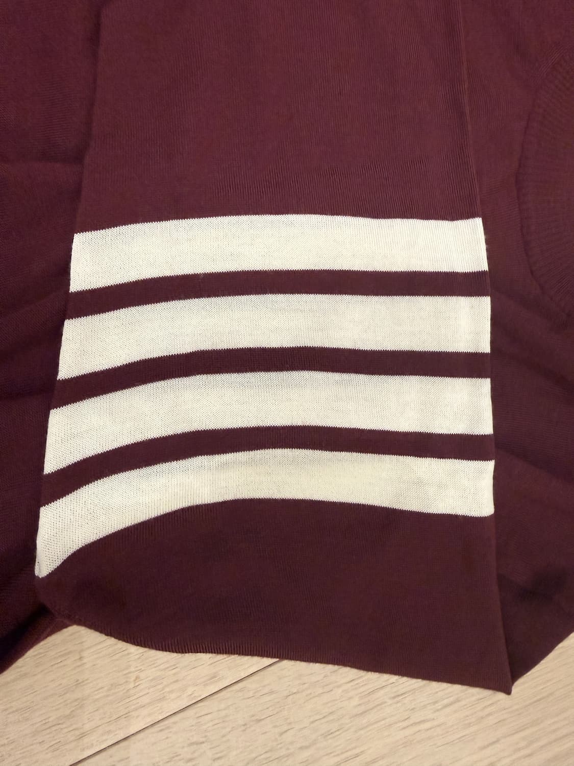 톰브라운 니트 메리노울 3 사이즈 버건디 상품이미지3