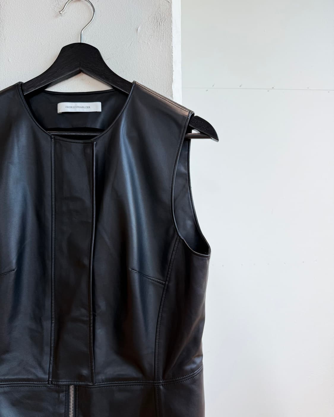 세르딕 샬리에 블랙 레더 베스트 자켓  상품이미지5