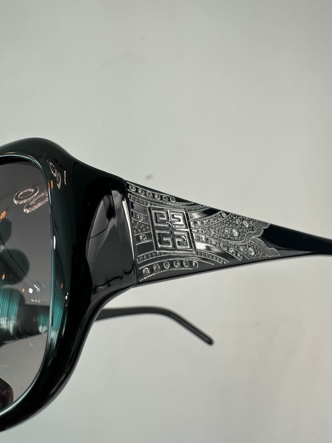 [새상품 무료배송] 지방시 Made in Italy 선글라스 상품이미지4