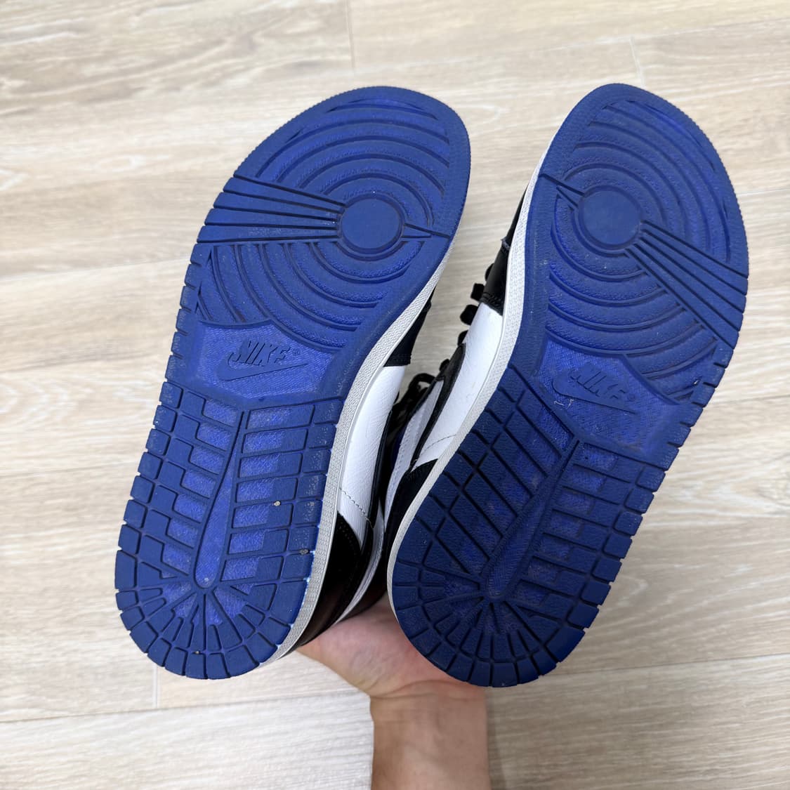 나이키 조던 로얄토 270 상품이미지3