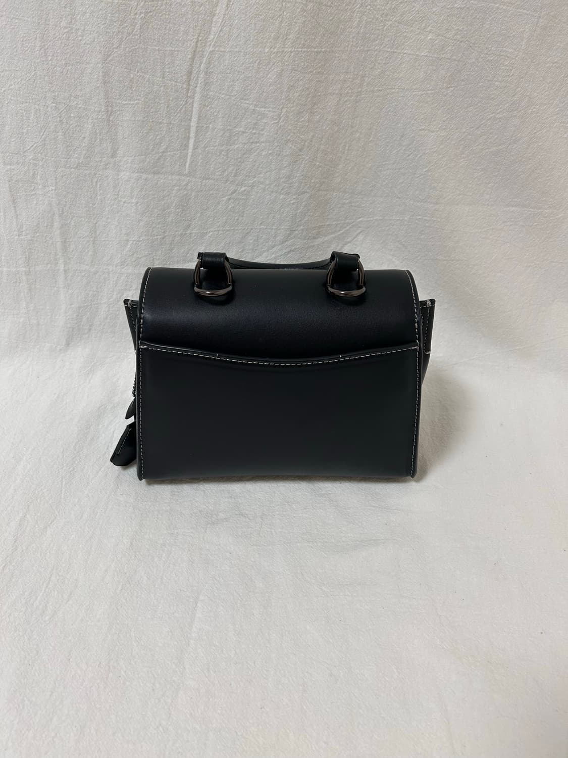 코치 블랙 가죽 토트백 상품이미지2