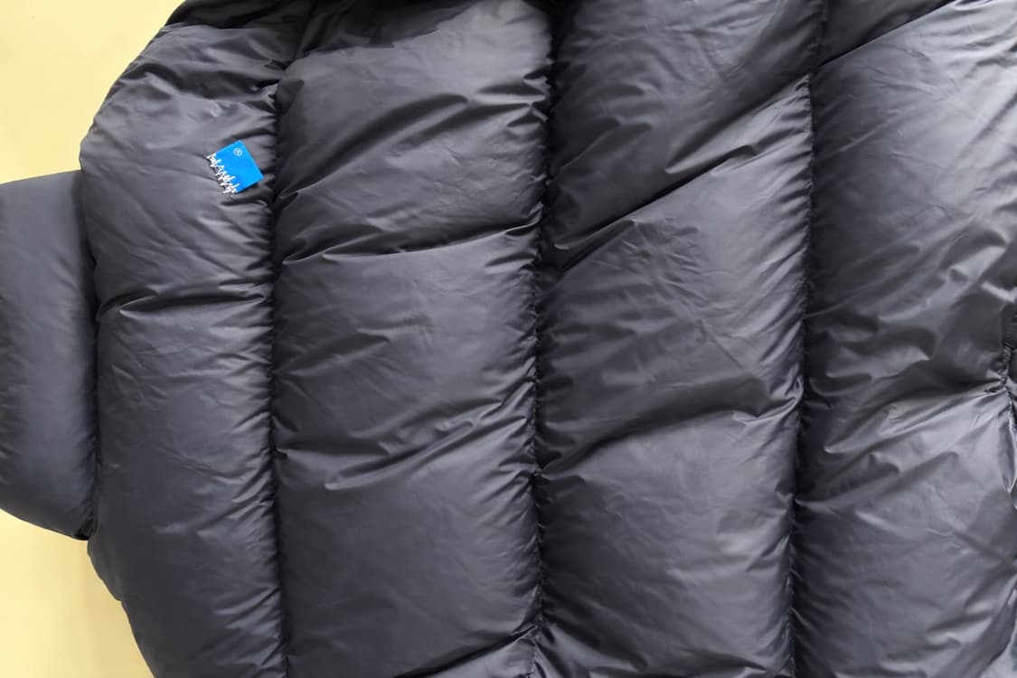 아더에러 시그니피컨트 패딩 L 상품이미지3