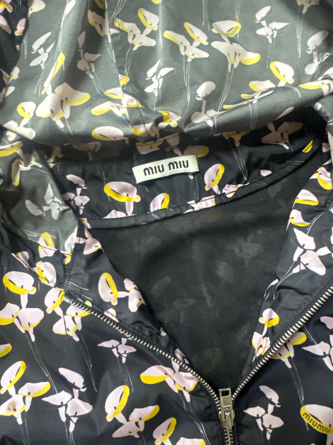 Miumiu 바람막이 상품이미지2