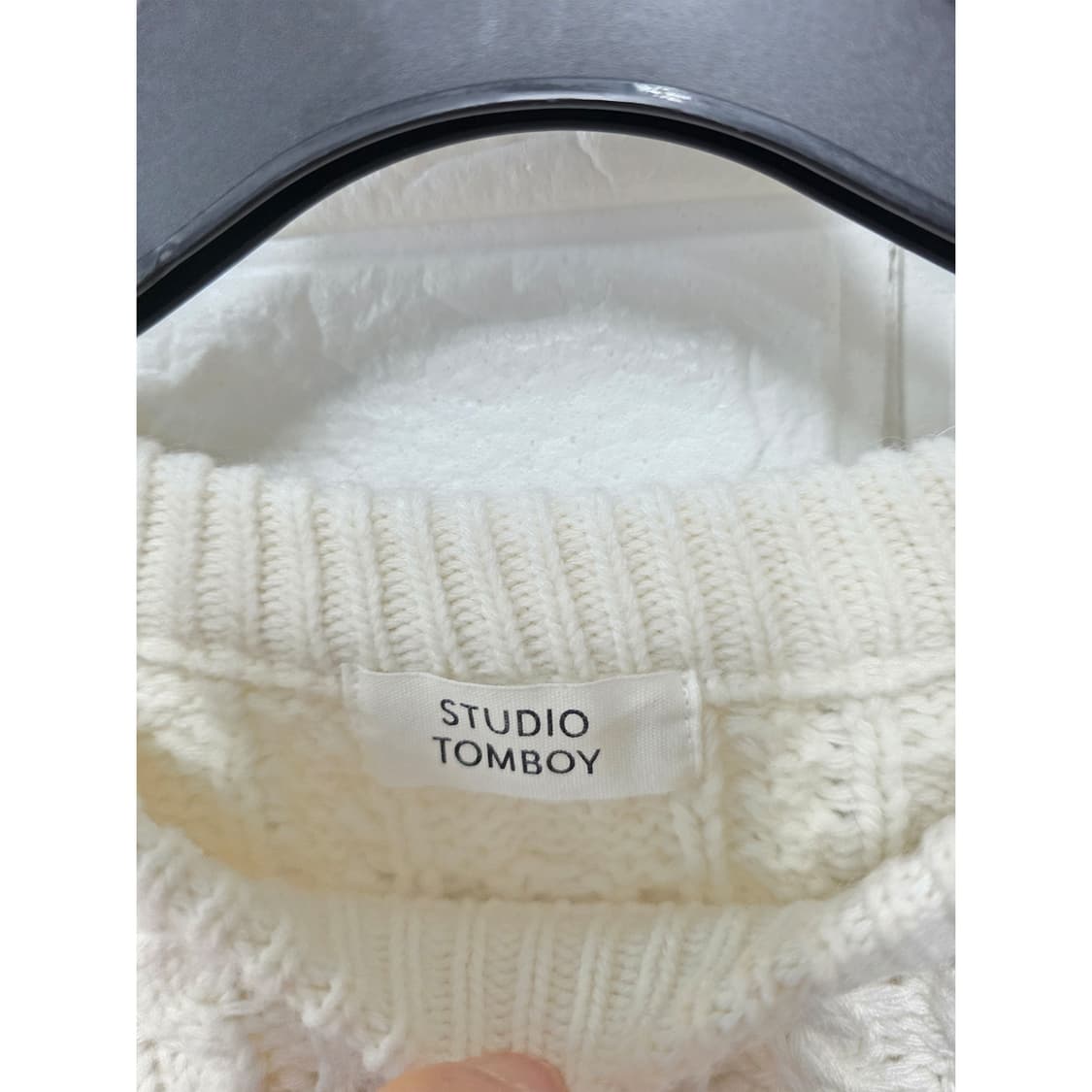 택포_ 25s 스튜디오톰보이 꽈배기 크롭 니트 Free 상품이미지2