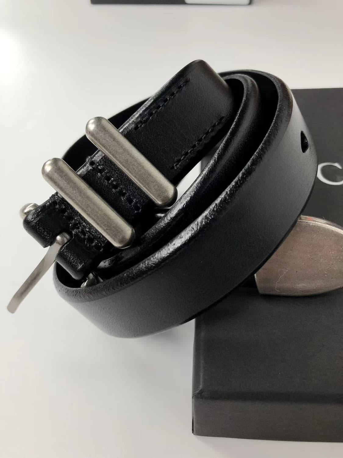 Oldmoney Slim vintage Belt 올드머니가죽벨트 상품이미지1