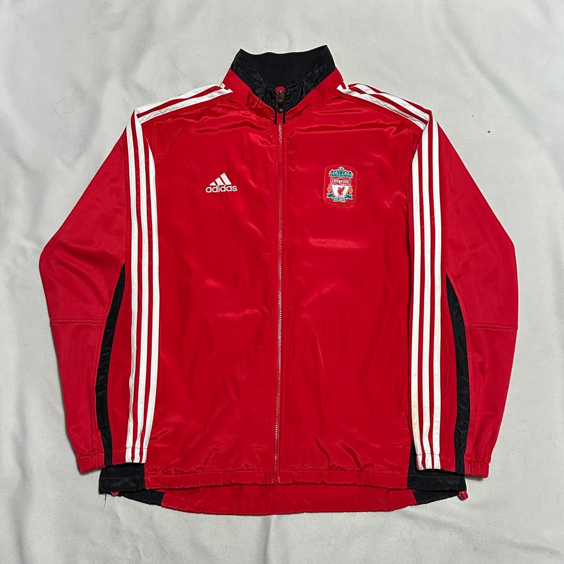 115 아디다스 리버풀 레드 바람막이 상품이미지2