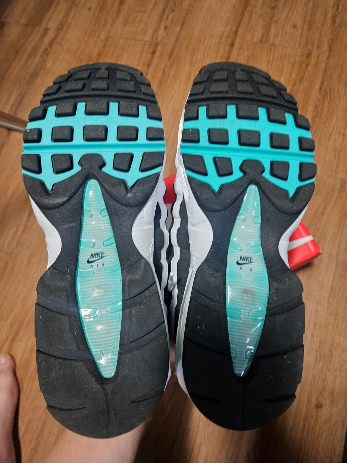 나이키 에어맥스95 에메랄드 280 상품이미지4