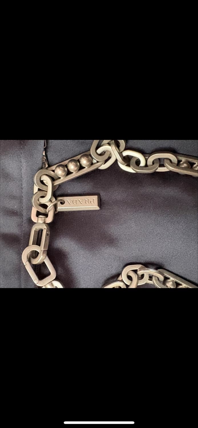 정품 프라다 남성 볼드 체인 목걸이 풀박스 상품이미지3