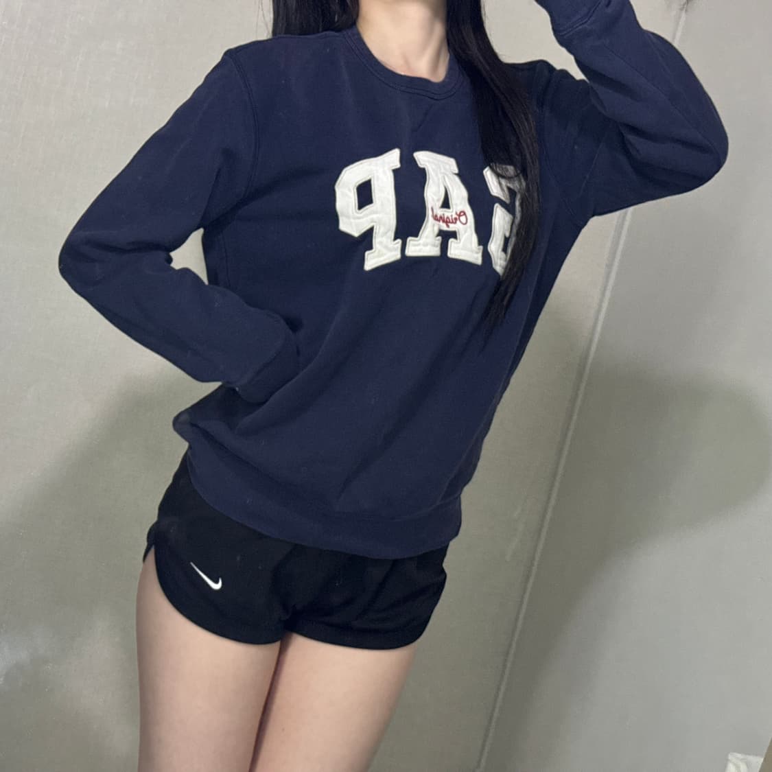 갭 GAP 네이비 맨투맨 💙 상품이미지2