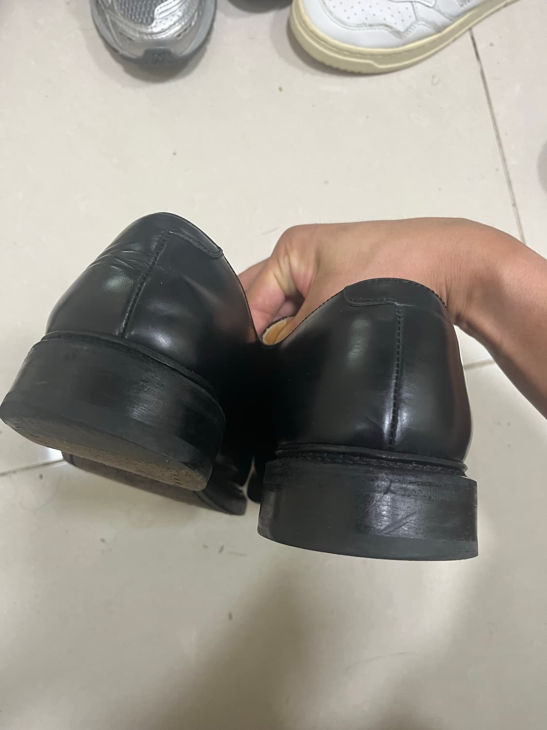 Berwick 1707 5341 Plain Toe Derby Shoes  상품이미지4