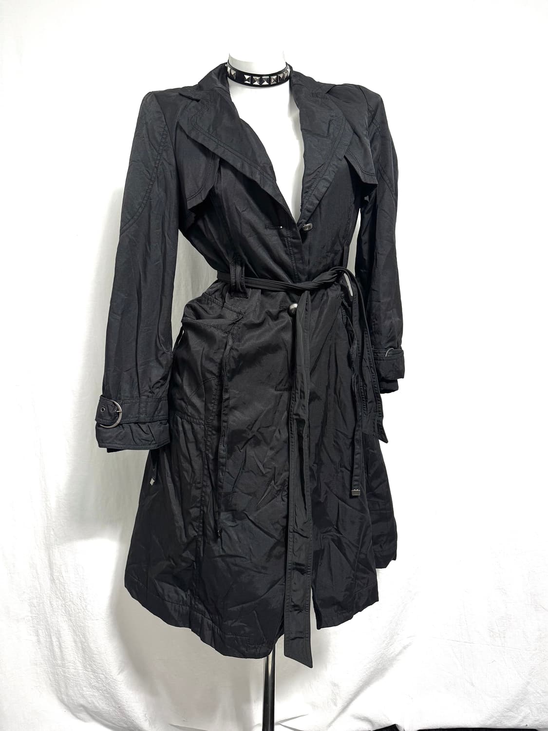 Black belted trench coat 상품이미지1
