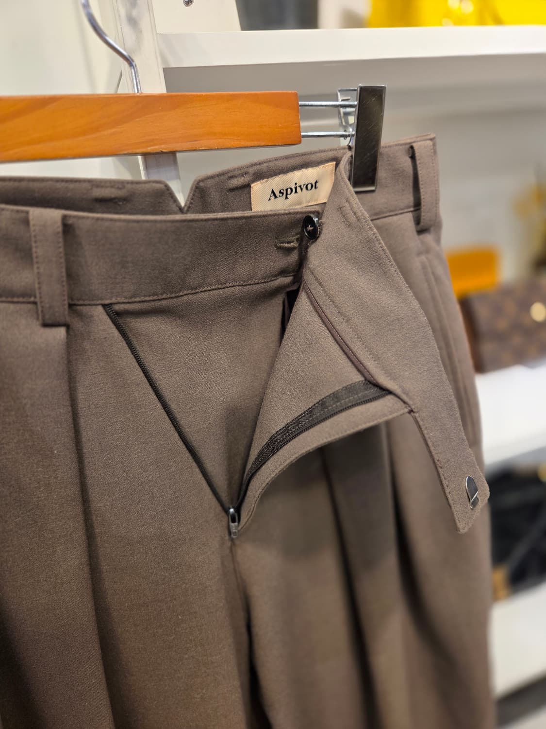 Aspivot 에스파이벗 핀턱 슬렉스 팬츠 상품이미지4