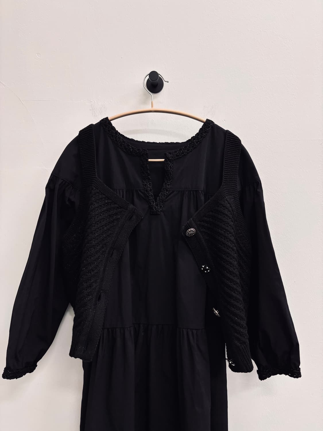 22ss 마인(MINE) 니트 베스트 레이어드 원피스 세트 블랙 상품이미지2