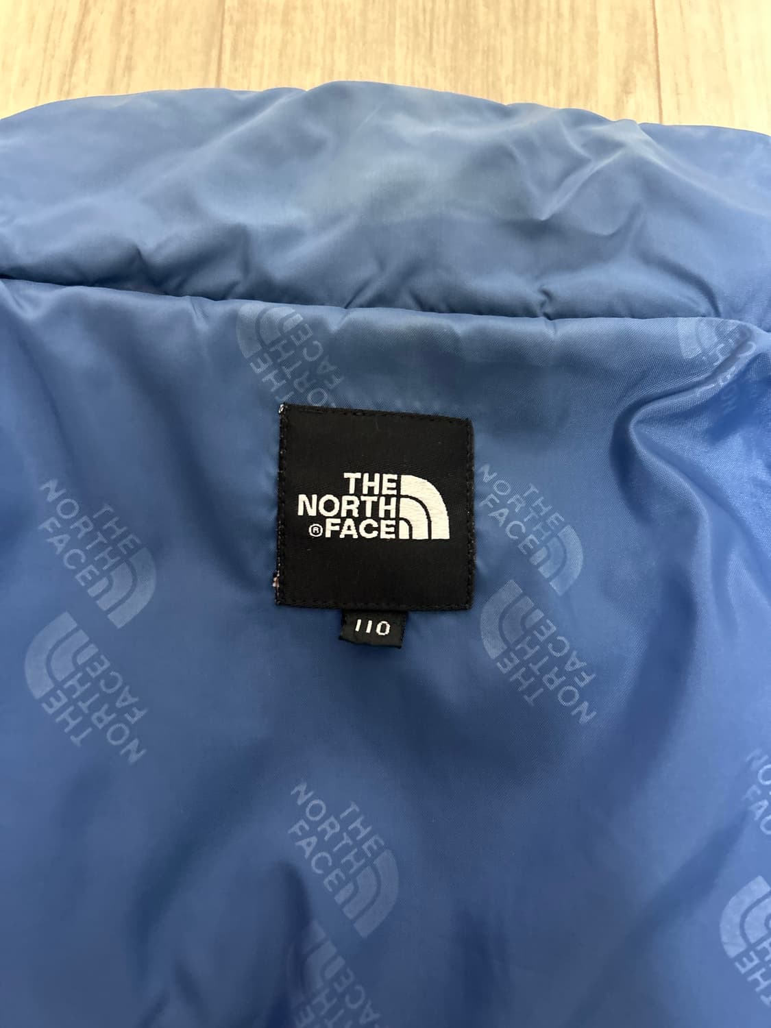 노스페이스 경량패딩 상품이미지2