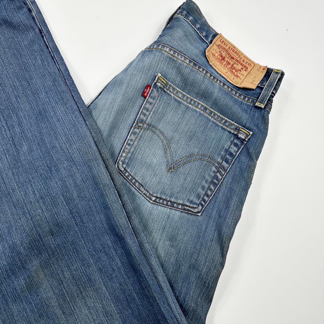 리바이스 501 오리지널 워싱 데님 팬츠 (33인치) 상품이미지1