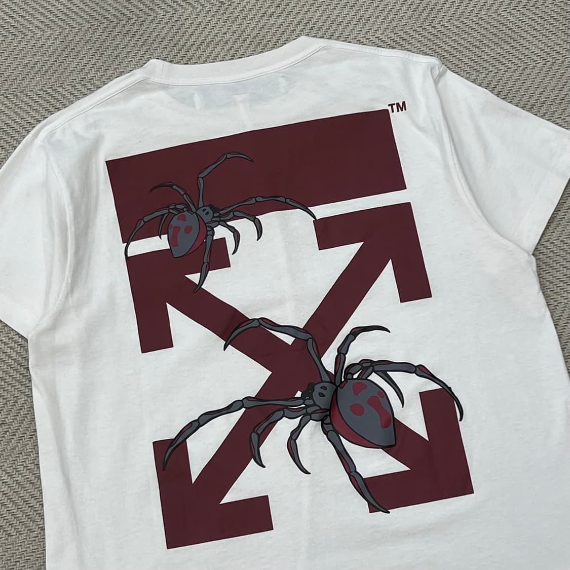 오프화이트 프린팅반팔티 r3370 상품이미지4