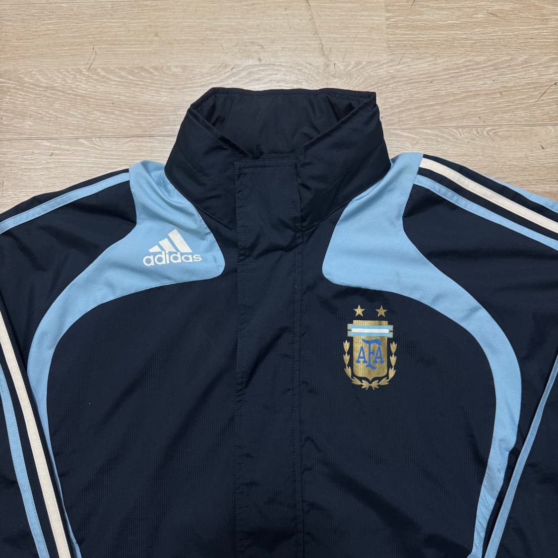 아디다스 아르헨티나 국가대표 바람막이 자켓 상품이미지2