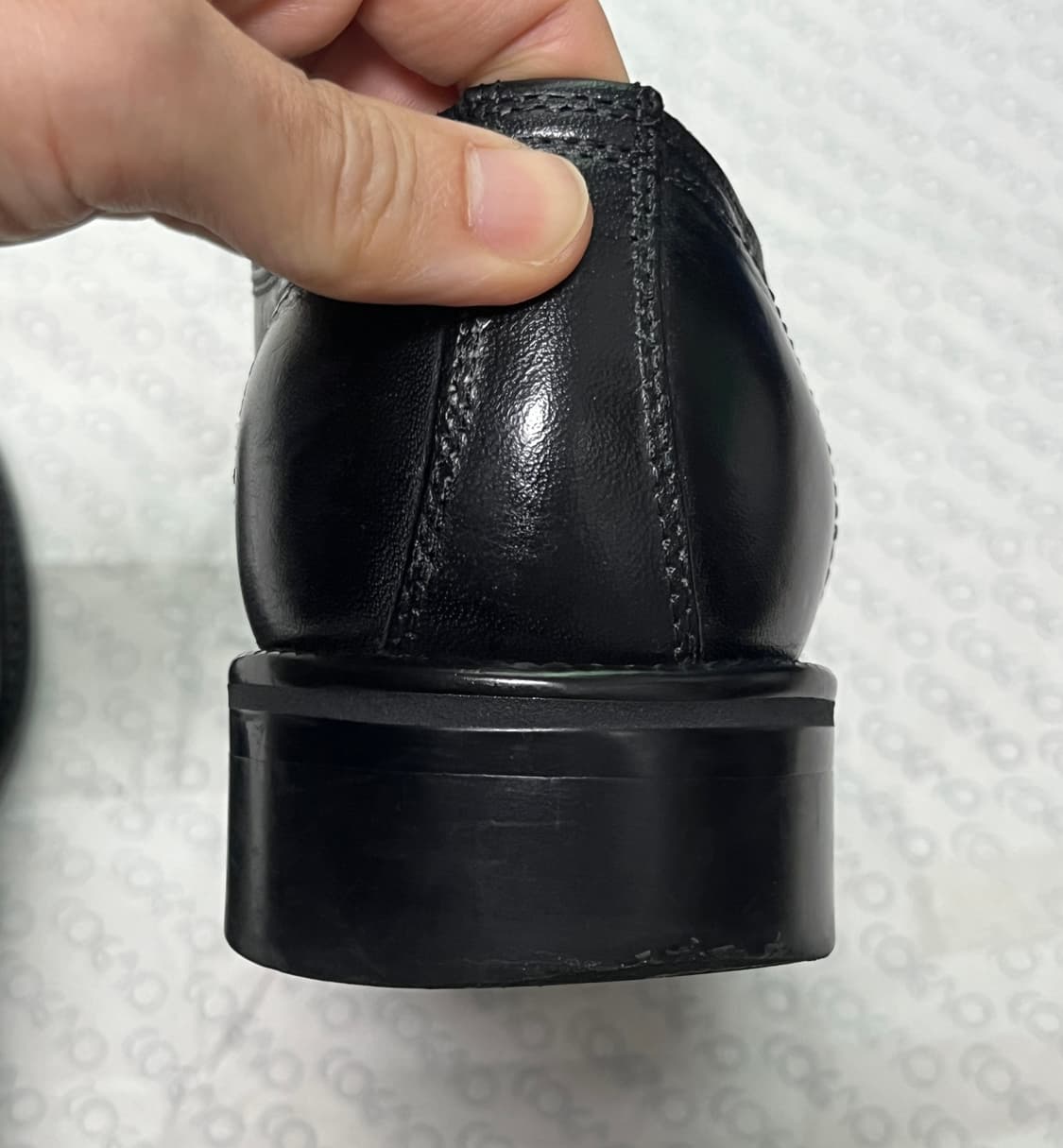 250) 야세 우든 더비 슈즈 홀스하이드 블랙 판매. 상품이미지8