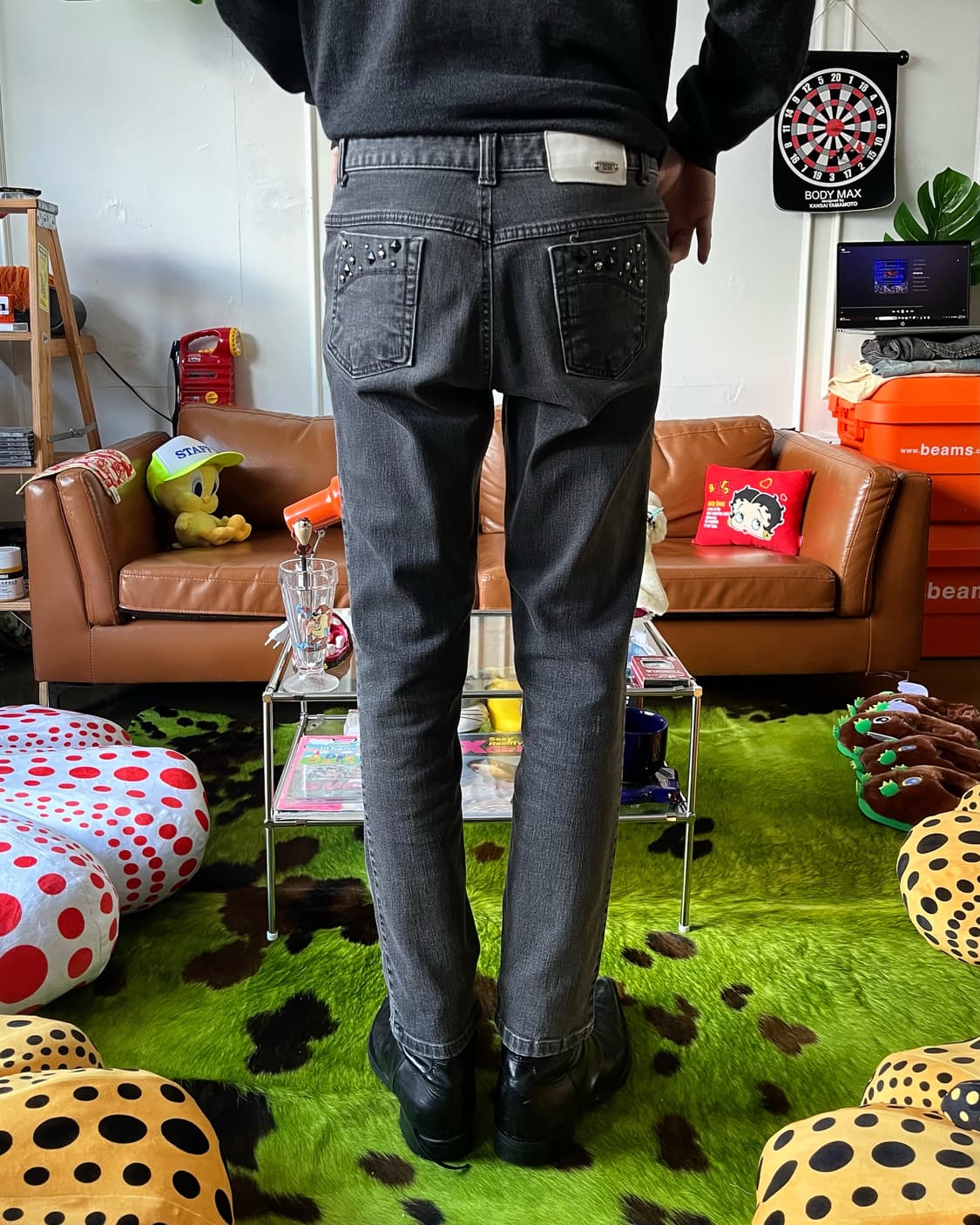 2000s TOMBOY Jeans Stud Trim Black Jeans 상품이미지3
