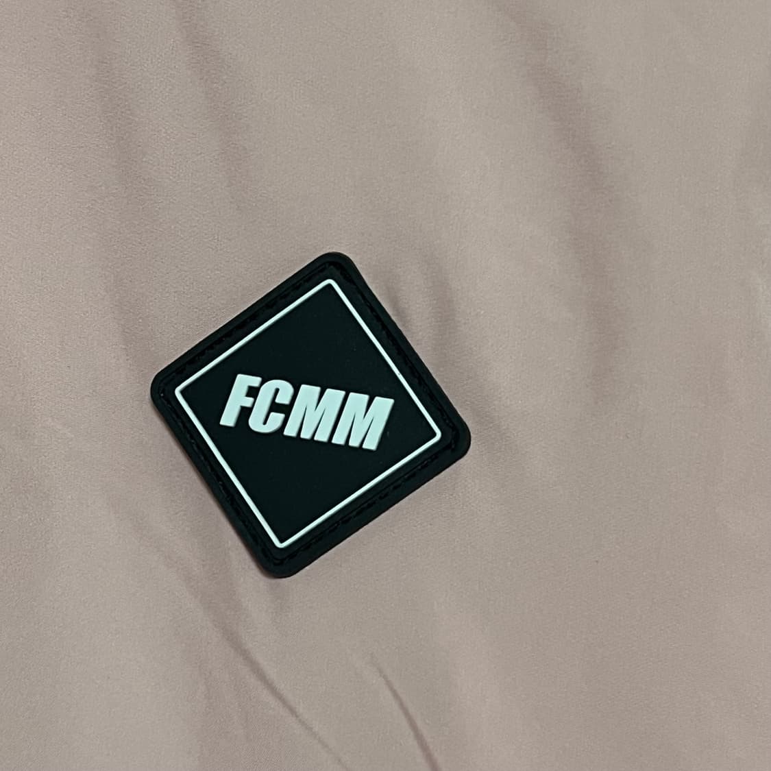 FCMM 핑크색 후리스 롱 패딩 코트 L 상품이미지4