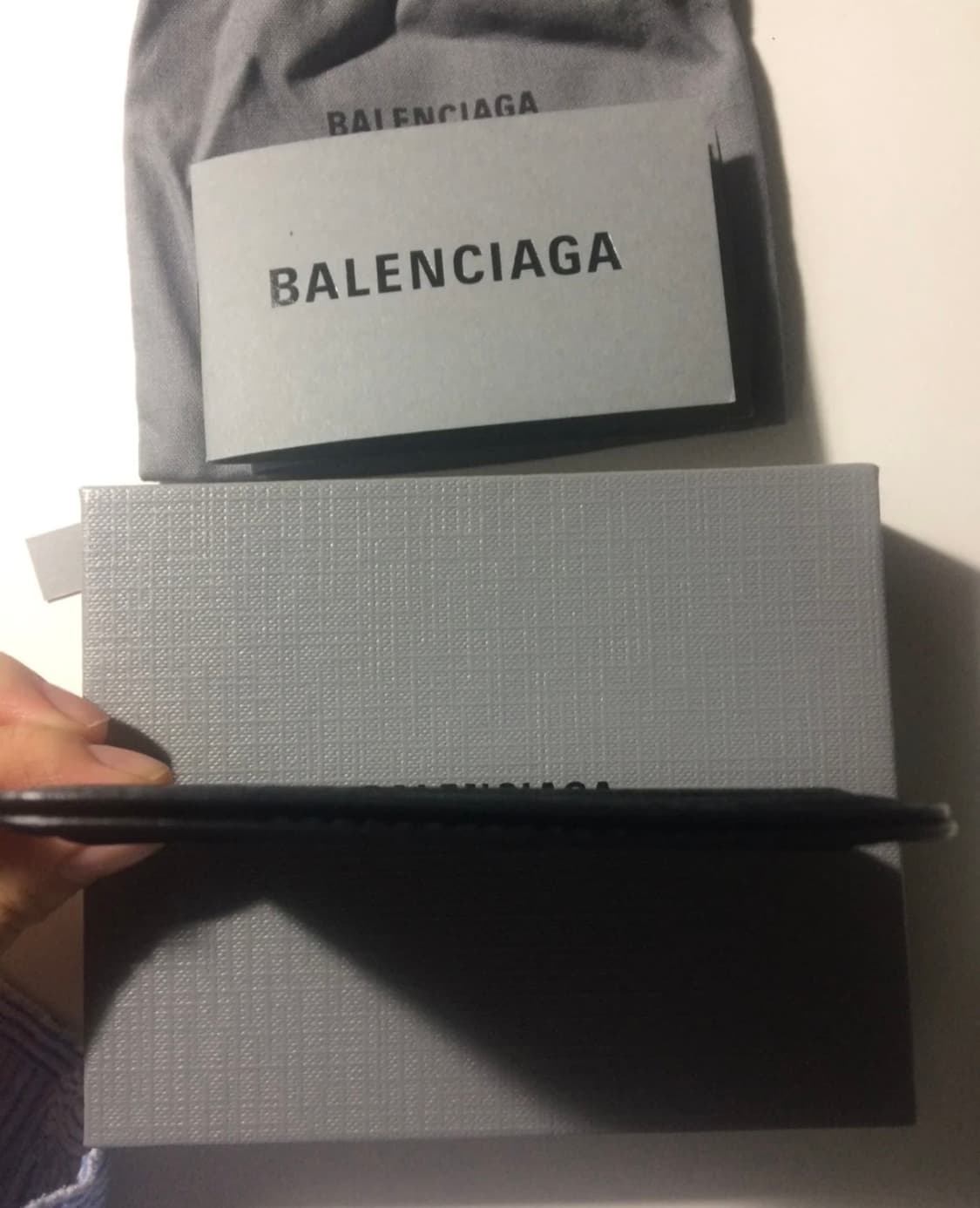 발렌시아가 카드 지갑 상품이미지3