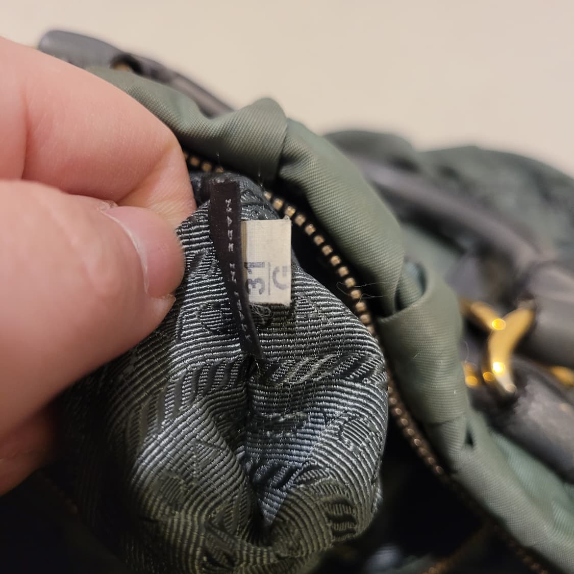 프라다 고프레 숄더백 상품이미지8