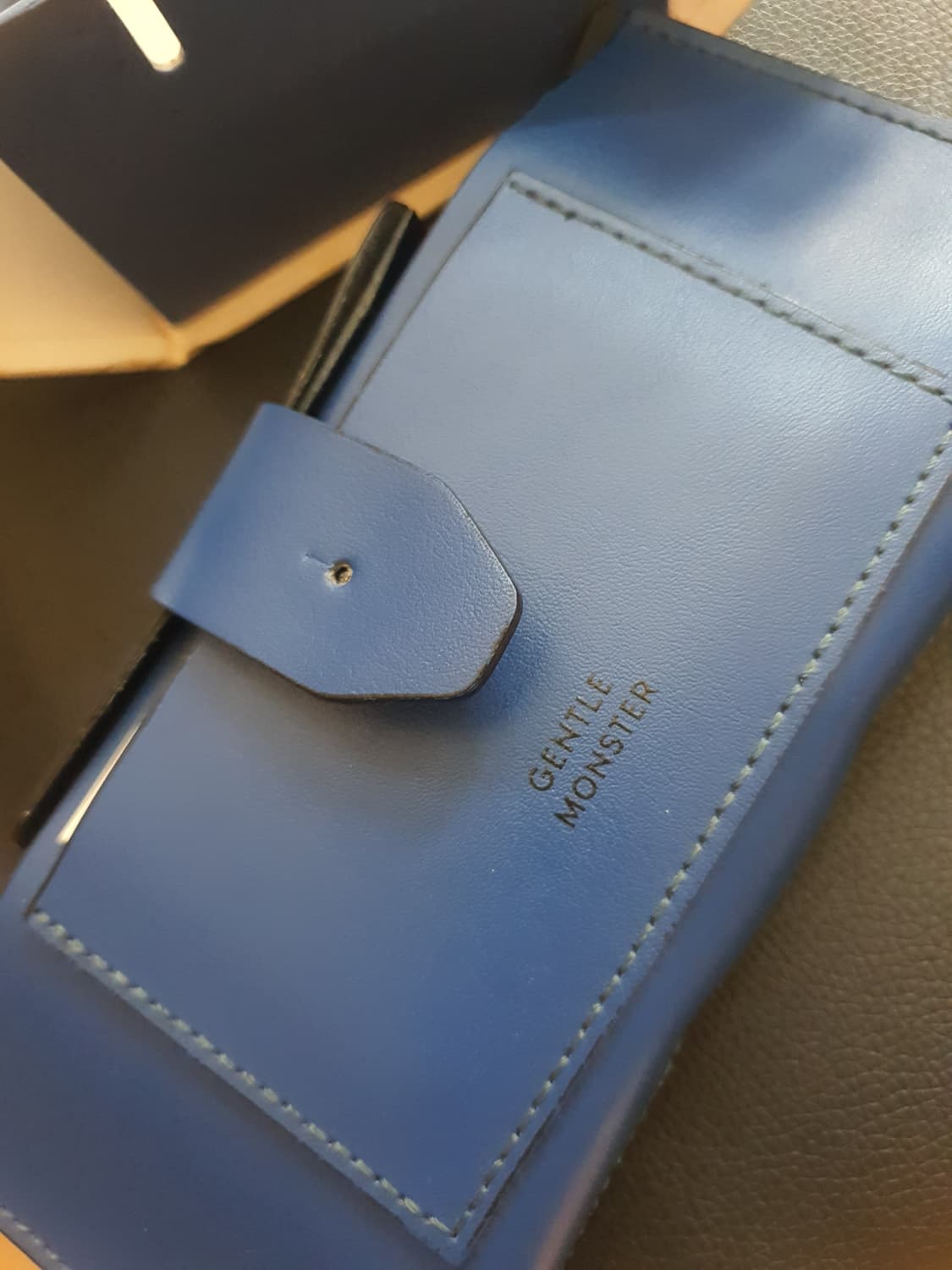 젠틀몬스터 틸다운 상품이미지2