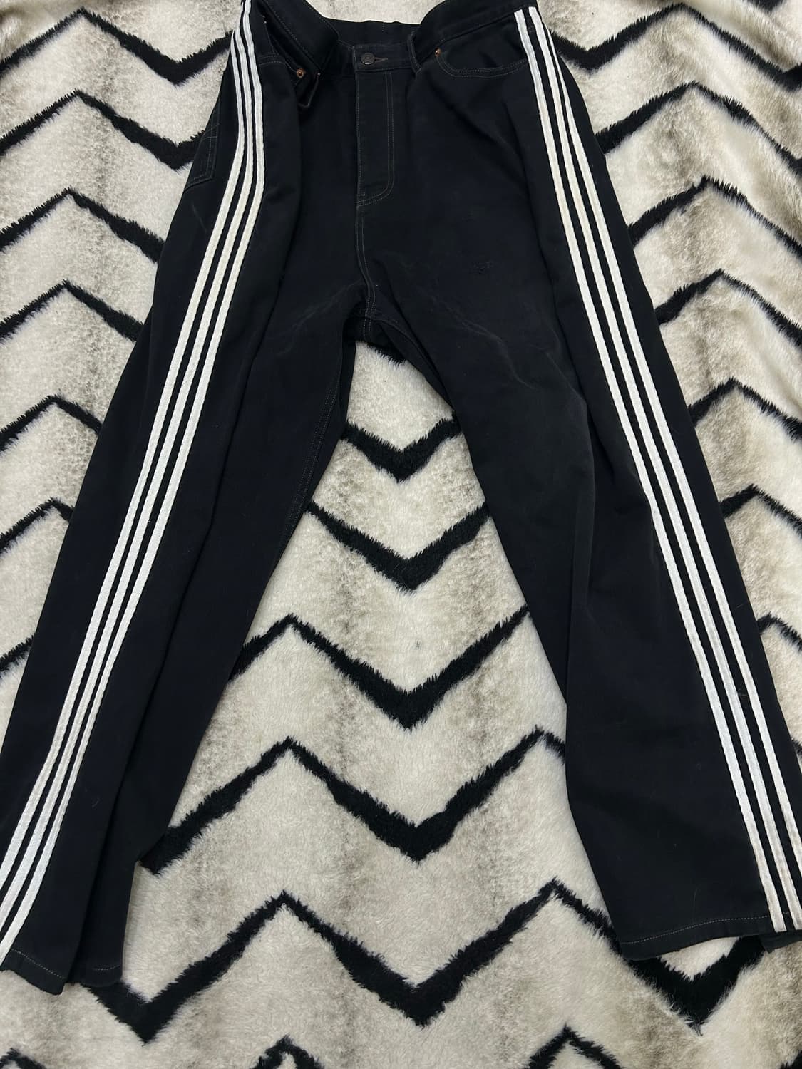 [S]발렌시아가x아디다스 라지 배기 데님팬츠/흑청 상품이미지5