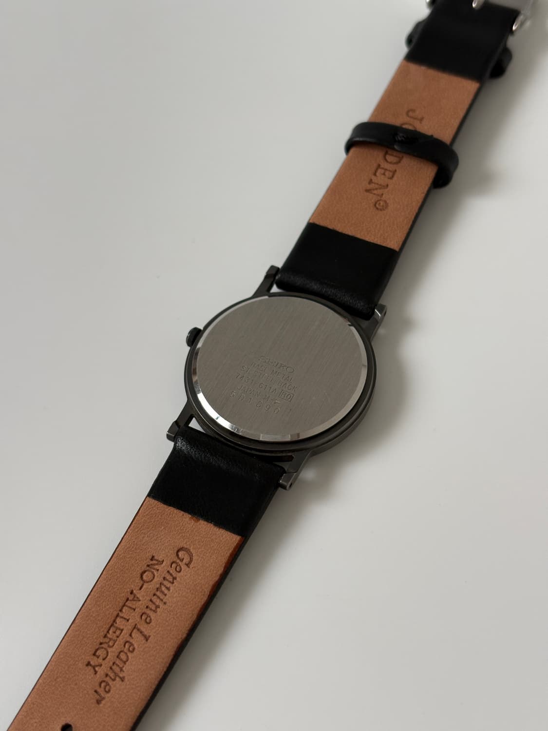1980s Avenue Black Dial Quartz 상품이미지7