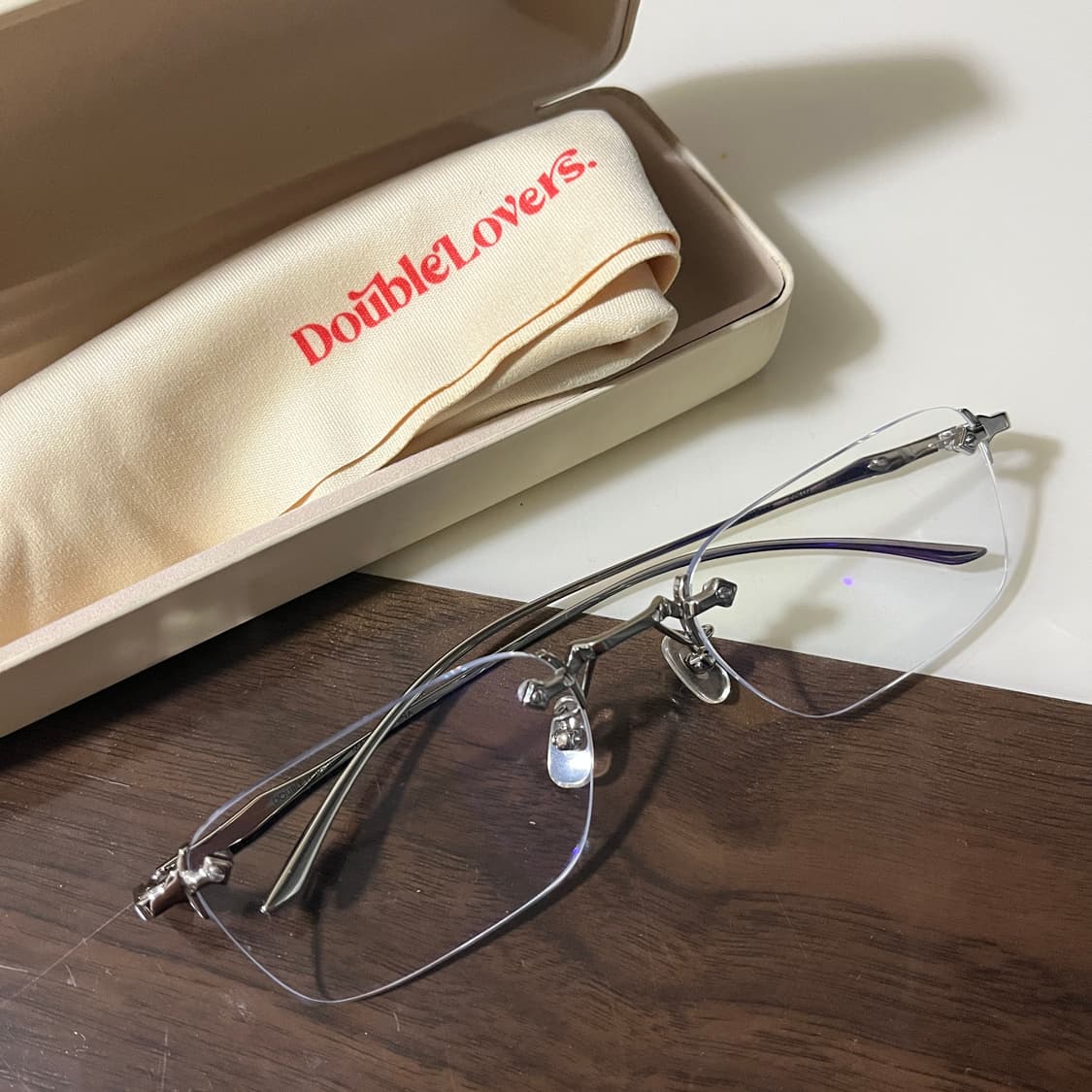 [OS] 더블러버스 치크본 무테 안경 / Silver 상품이미지1