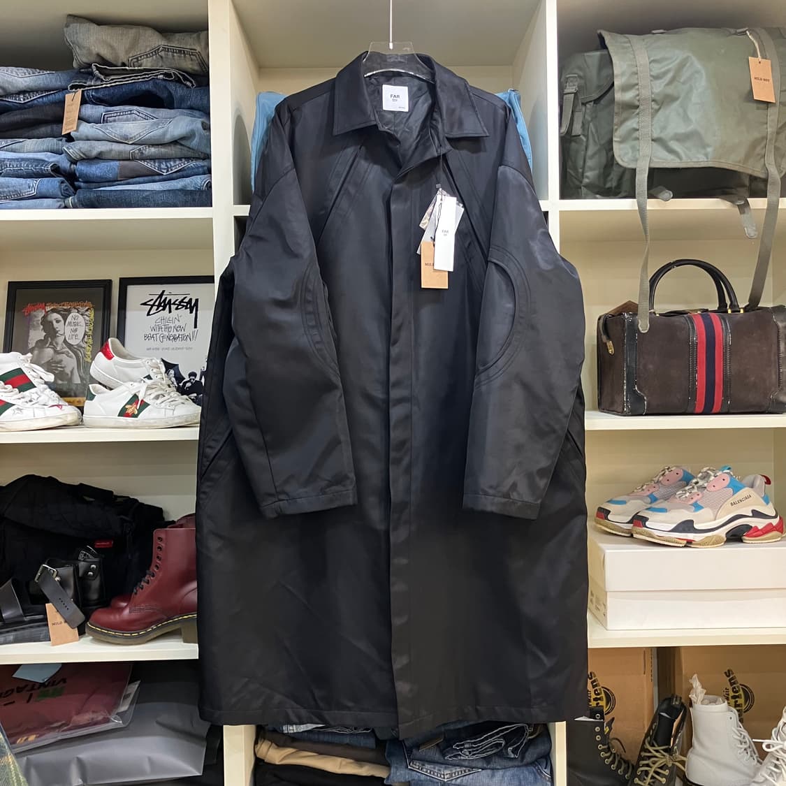 파프롬왓 블랙 나일론 써클 코트 2size (택O) 상품이미지1