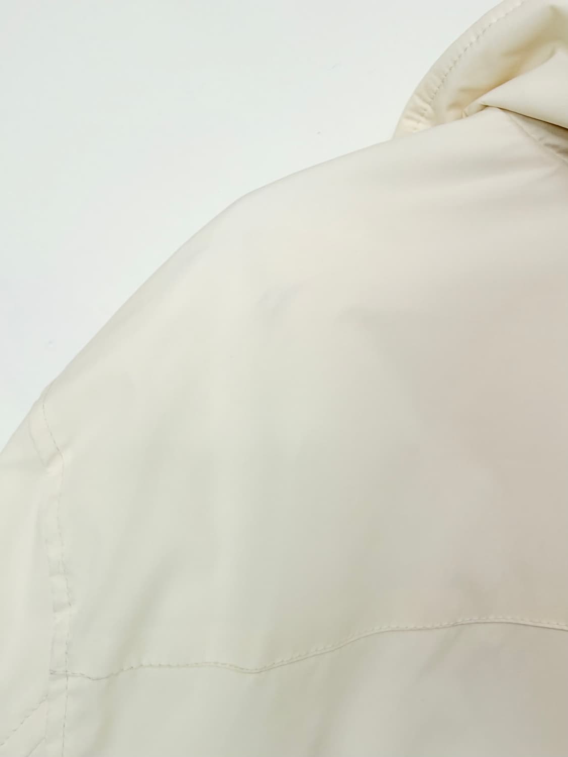 유라고 덕다운 패딩 상품이미지9