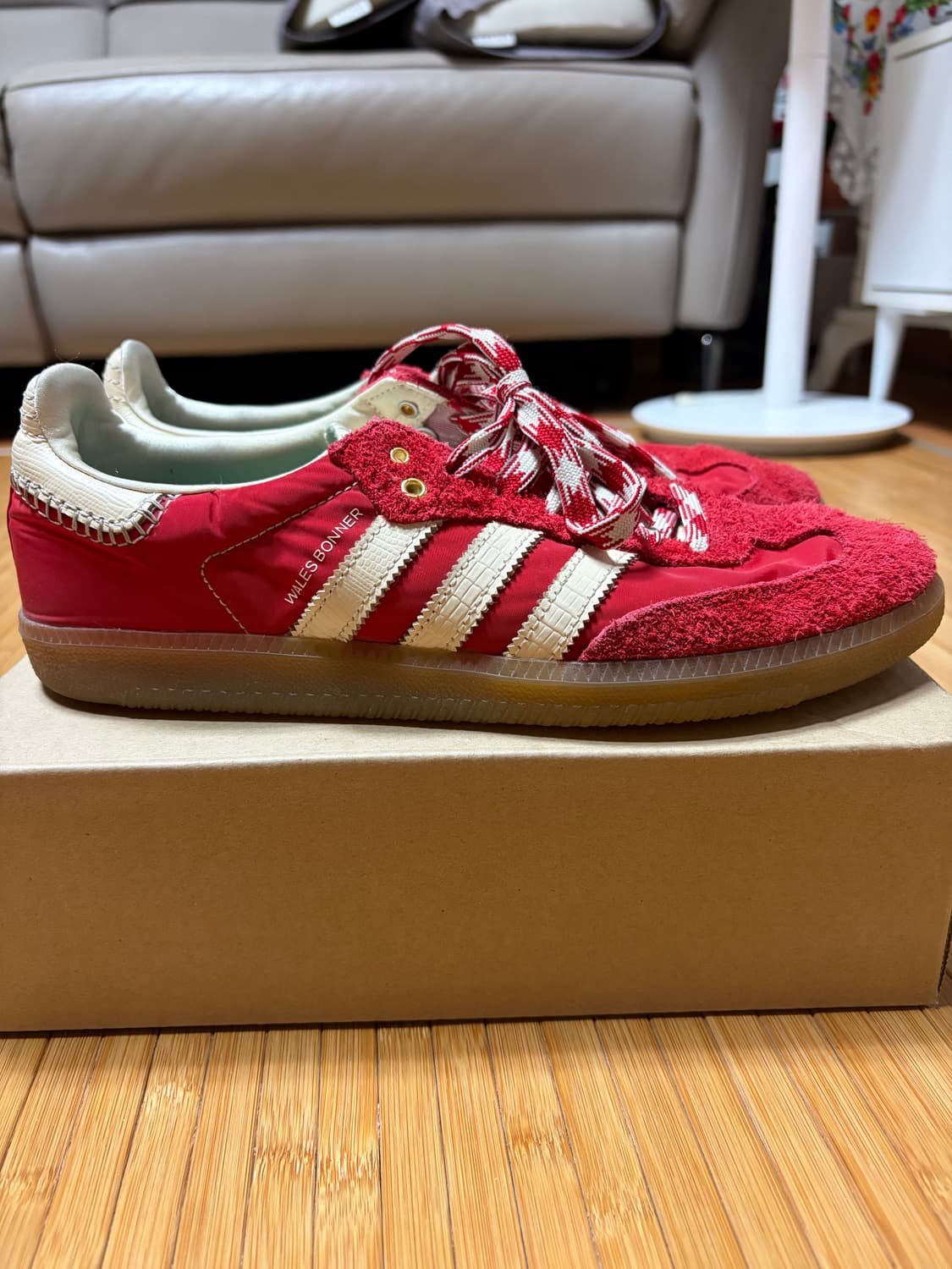 아디다스 웨일즈보너 콜라보 삼바 판매합니다 상품이미지2