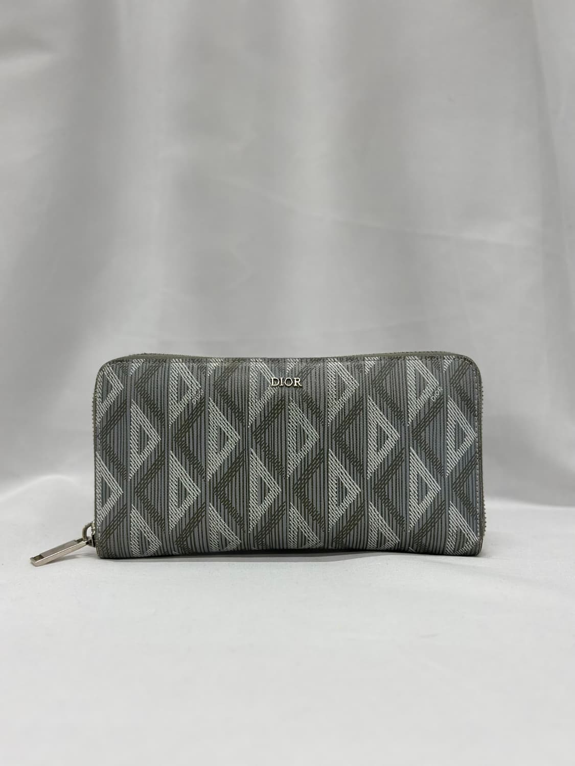 [정품] 디올 CD다이아몬드 지퍼돌이지갑 그래이 상품이미지2