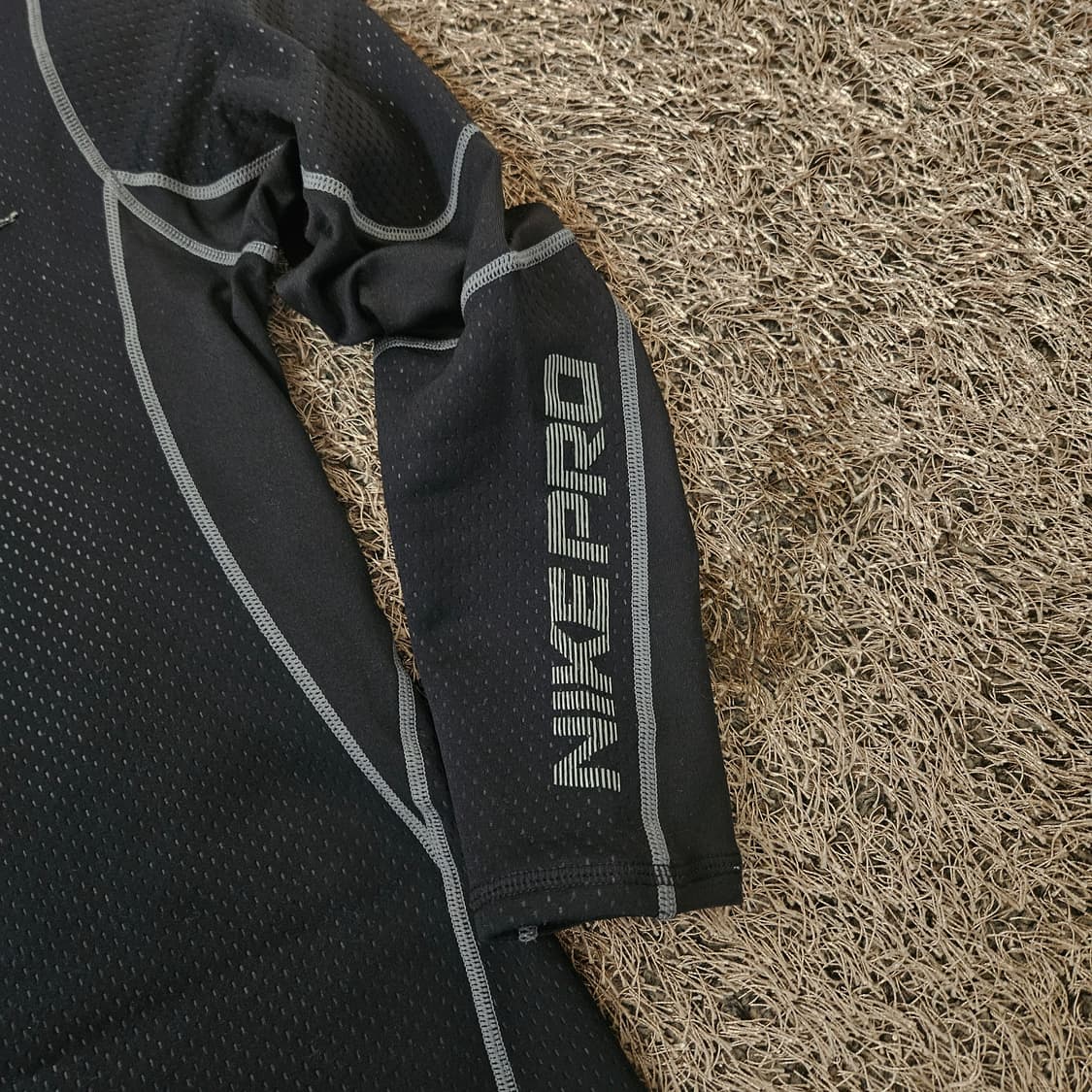 나이키(Nike) Nikepro 드라이핏 올드스쿨 매쉬드 긴팔 티셔츠  상품이미지6