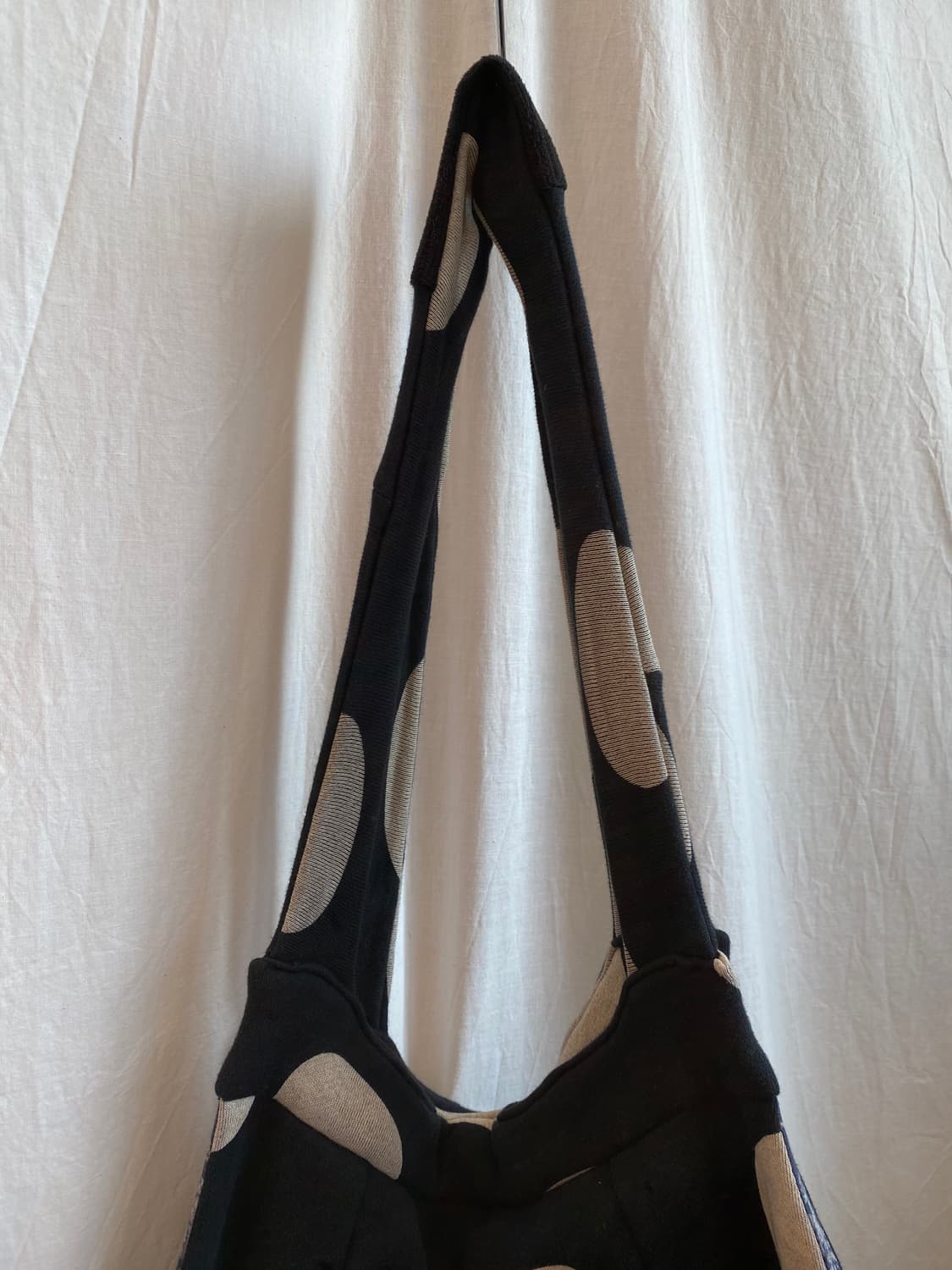 네이비 도트 빅숄더백 상품이미지3