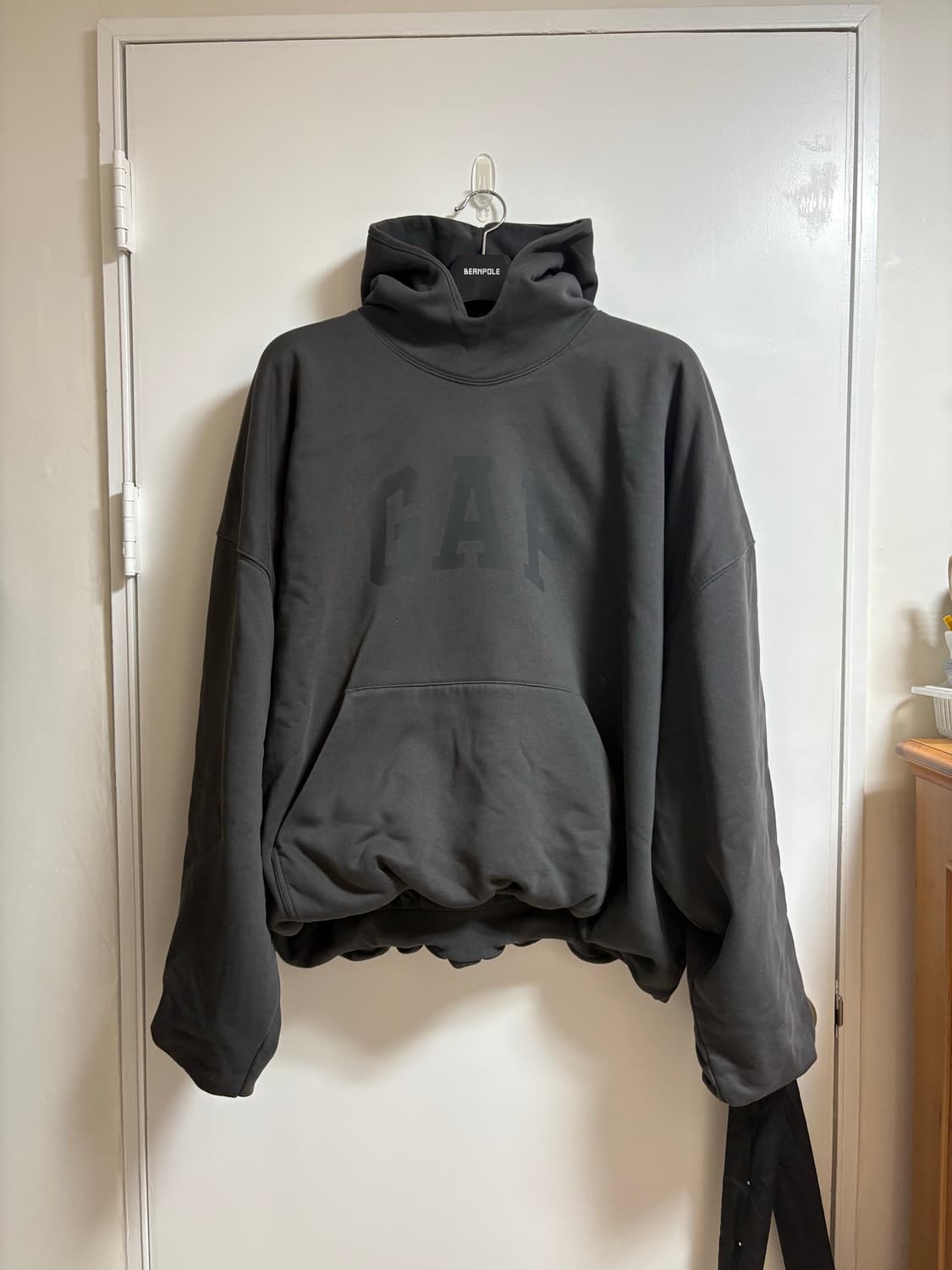 [XL] 이지 갭 발렌시아가 도브 후드 블랙 상품이미지2