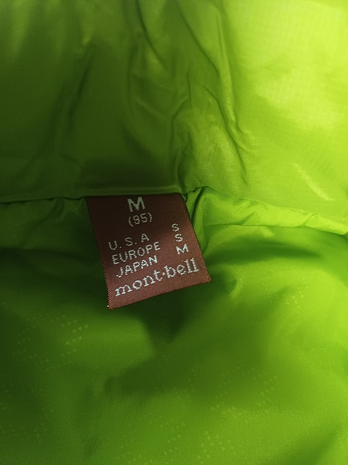 몽벨 mont-bell 경량 패딩 자켓 올리브그린 M(85) 상품이미지7