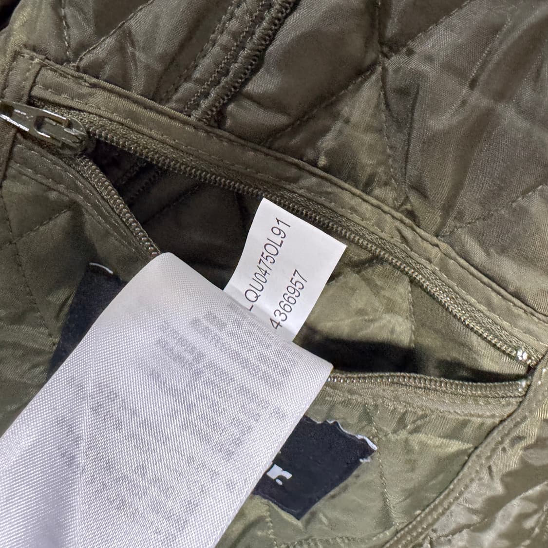 바버 아난데일 카키 퀄팅자켓 여성 42 사이즈  상품이미지5