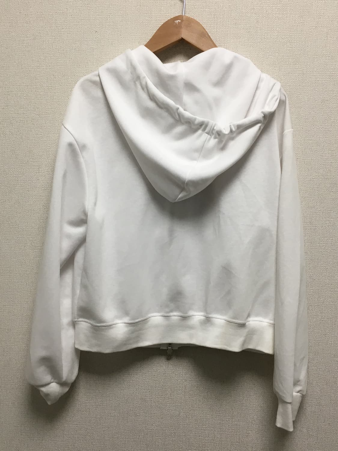 새상품 / 화이트 리본 후드집업  상품이미지3