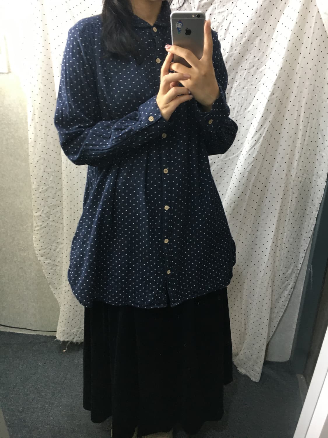 네이비 도트 둥근 카라 오버핏 셔츠 상품이미지3