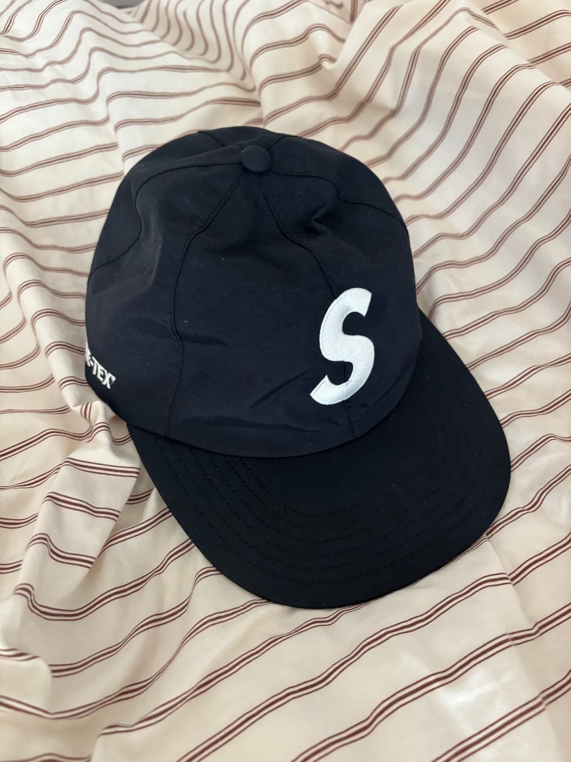 슈프림 S로고 고어텍스 볼캡 네이비 상품이미지1