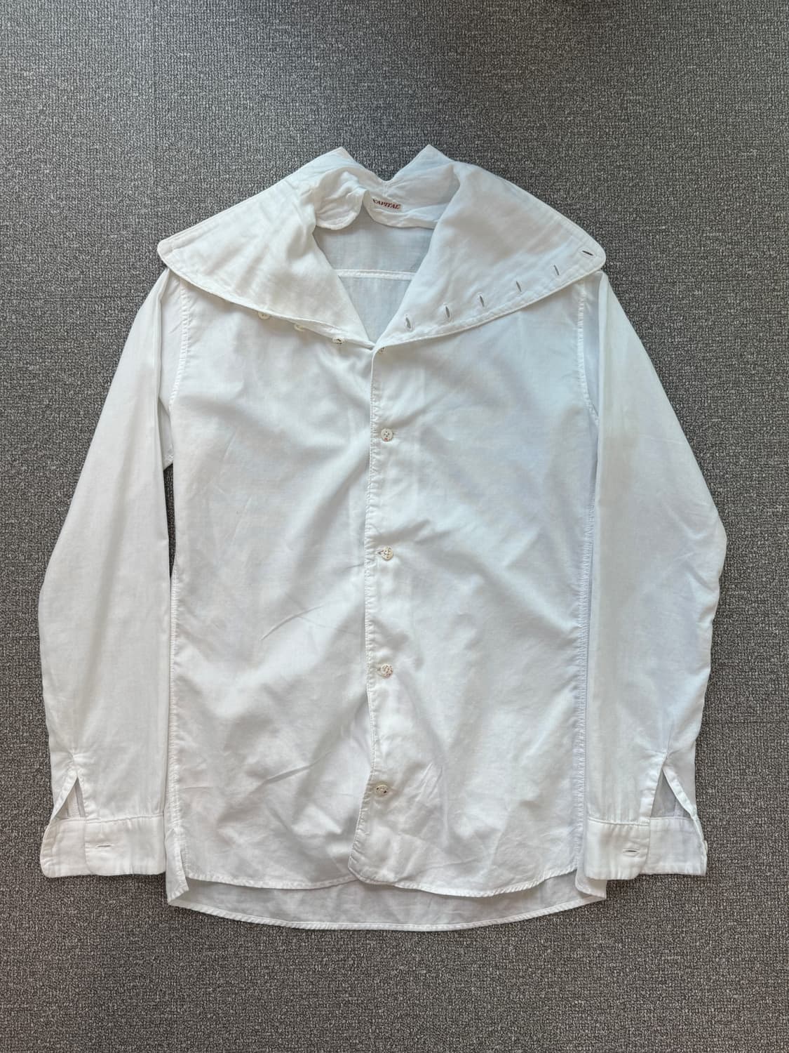 캐피탈 빅 카라 화이트 셔츠 0 상품이미지2