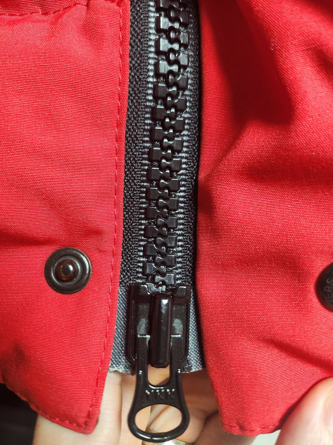 캐나다구스 조끼패딩 M(100사이즈) 팝니다. 상품이미지4