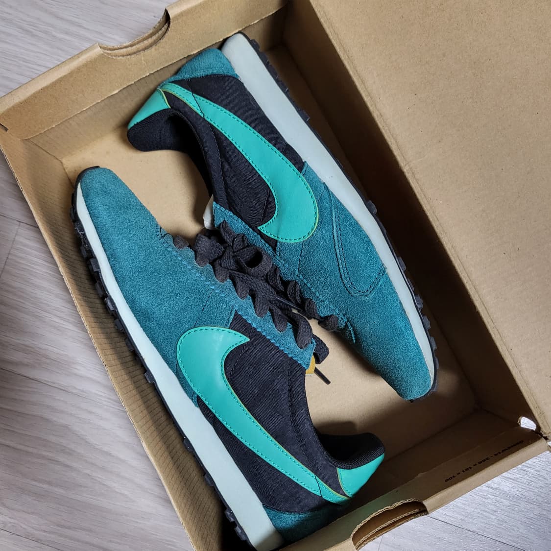 나이키 빈티지 프리 몬트리올 레이서(240) 상품이미지2