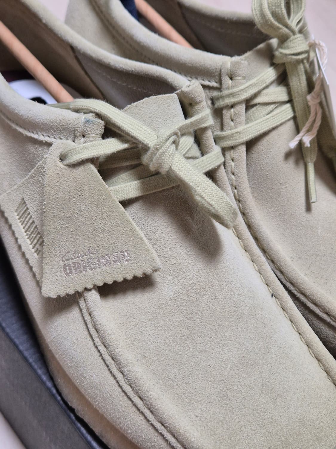 클락스 왈라비 메이플 스웨이드 270 로우 상품이미지5