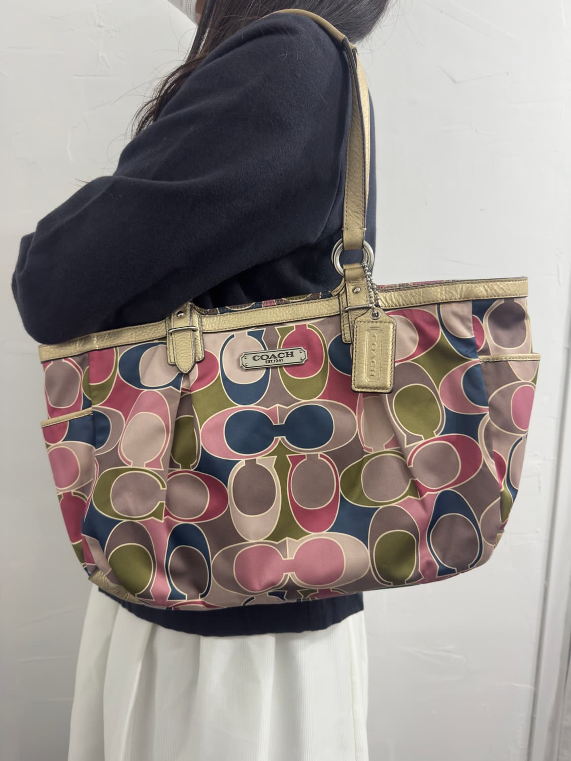 coach satin shoulderbag 상품이미지1